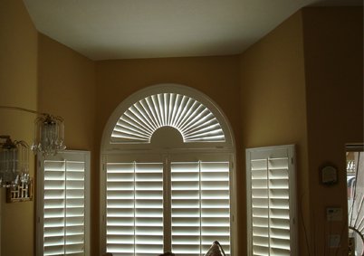 Harvey Majesty Wood Specialty Window