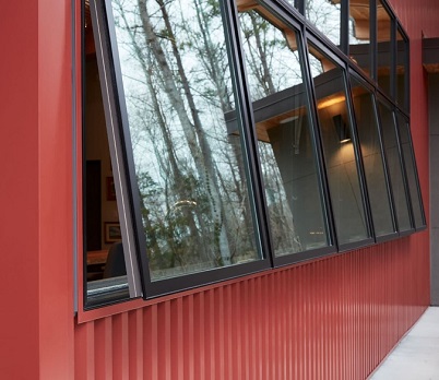 Pella Reserve Contemporary Awning Window