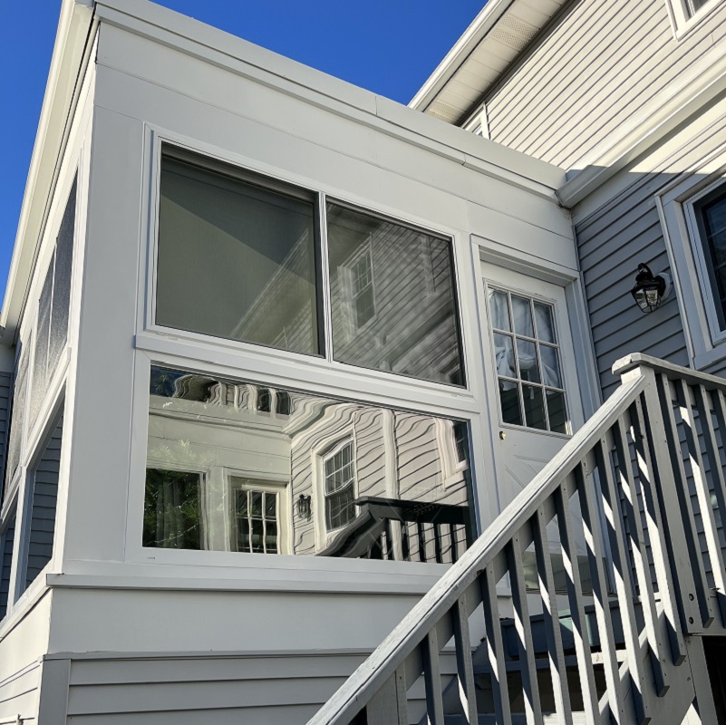 SIlvermine Manor Porch WIndow Replacement Brookfield, CT