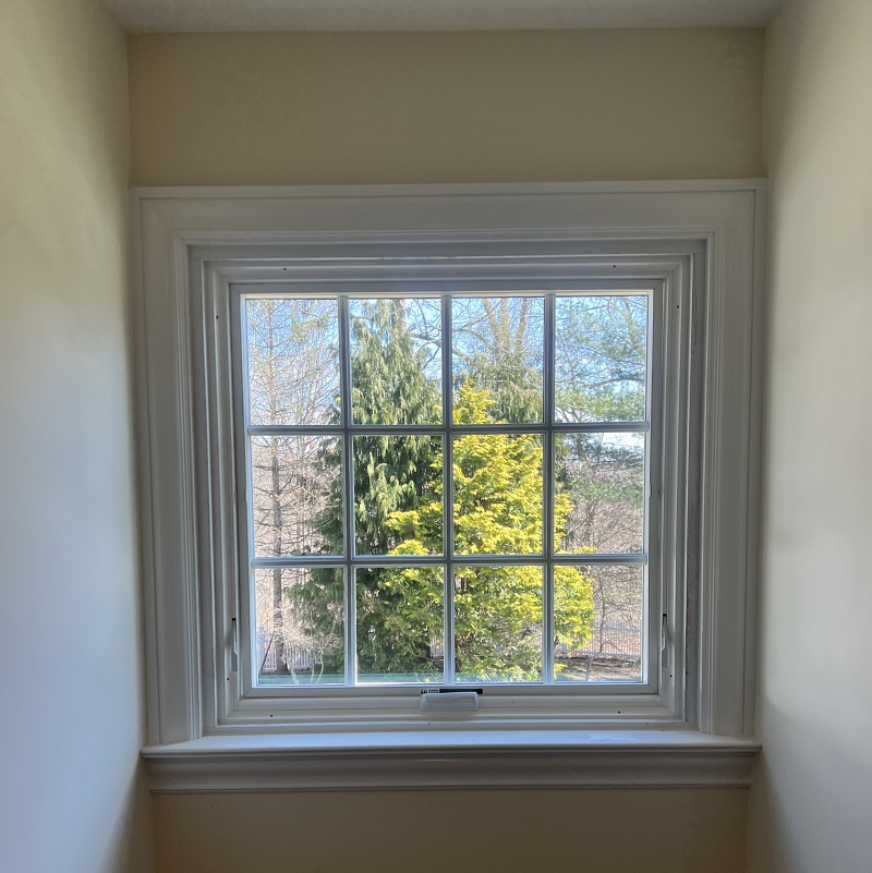 Pella Lifestyle awning windows installed in Easton,CT