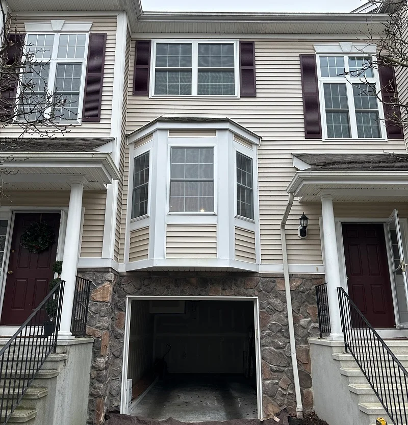 Vinyl window replacement in Danbury, CT