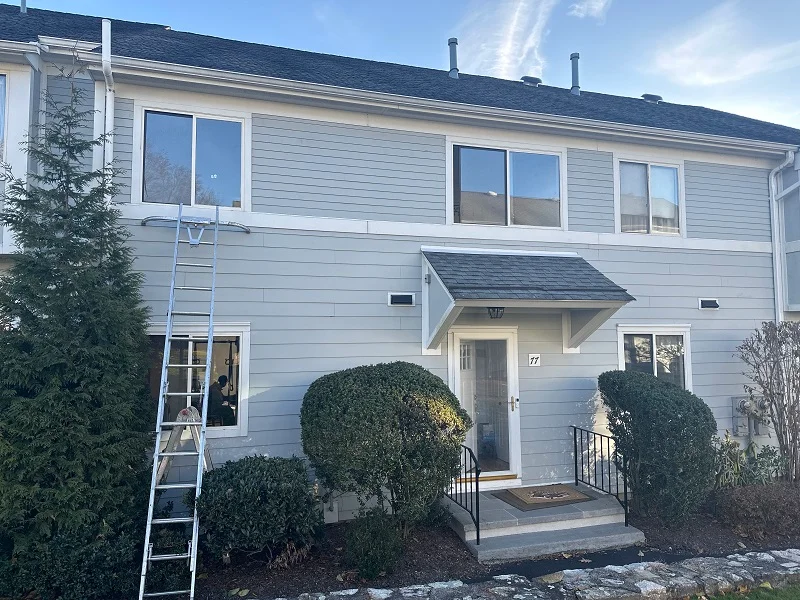 Aluminum sliding windows needing replacement