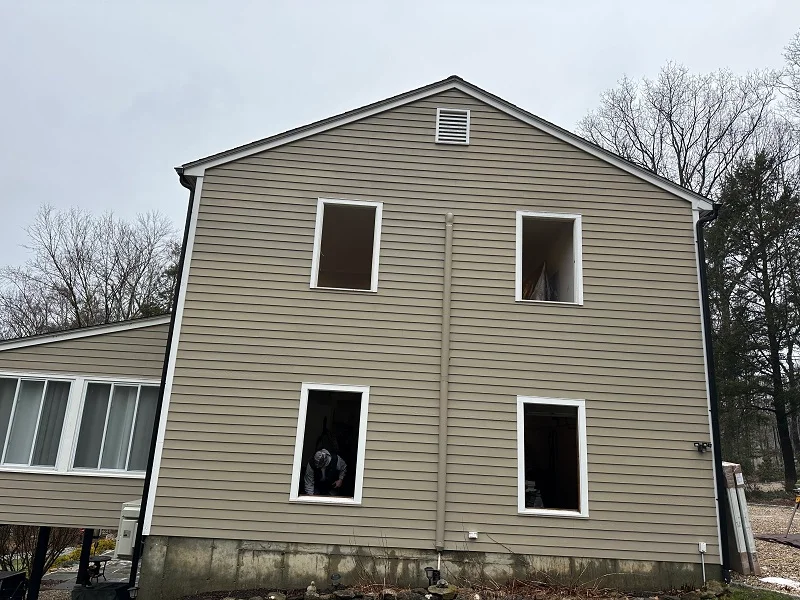 Vinyl window replacement in Roxbury, CT