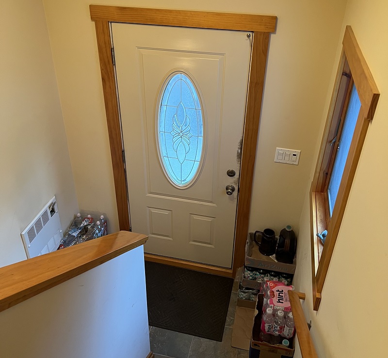 Time to update the style of this door with oval glass