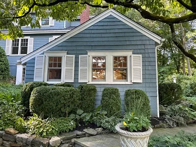 Pella Lifestyles replacement windows aluminum clad exterior 461 Ridgefield Rd Wilton CT 06897