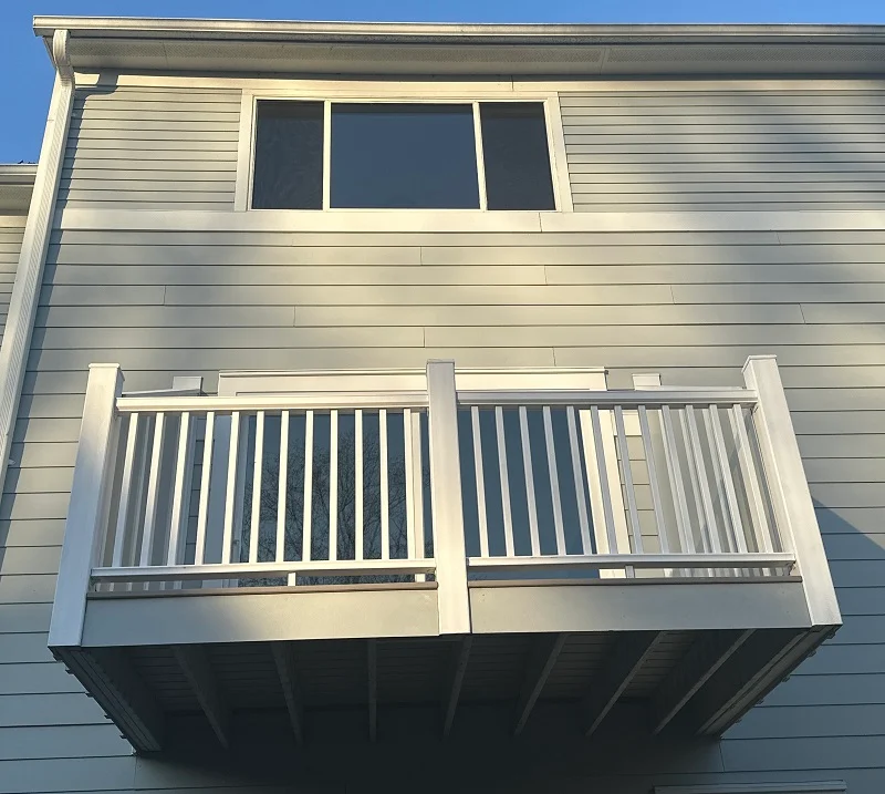 Triple aluminum sliding window to be replaced